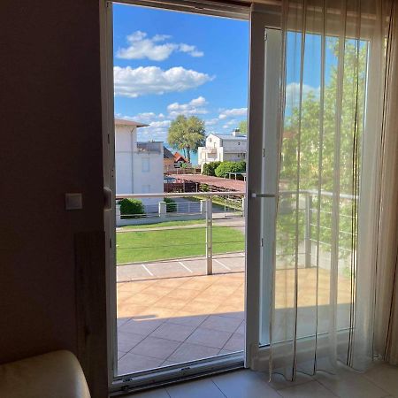 שיופוק Goldenbeach Deluxe Apartment מראה חיצוני תמונה