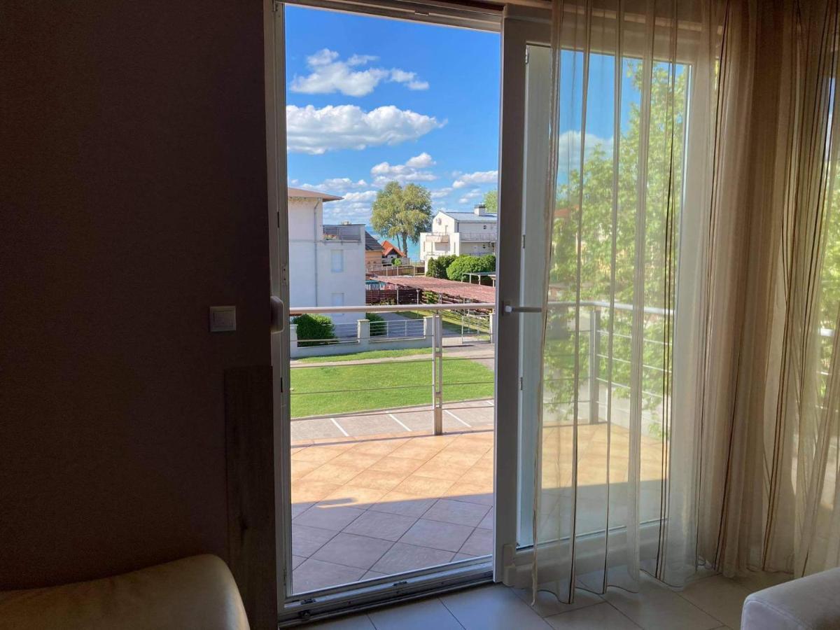 שיופוק Goldenbeach Deluxe Apartment מראה חיצוני תמונה